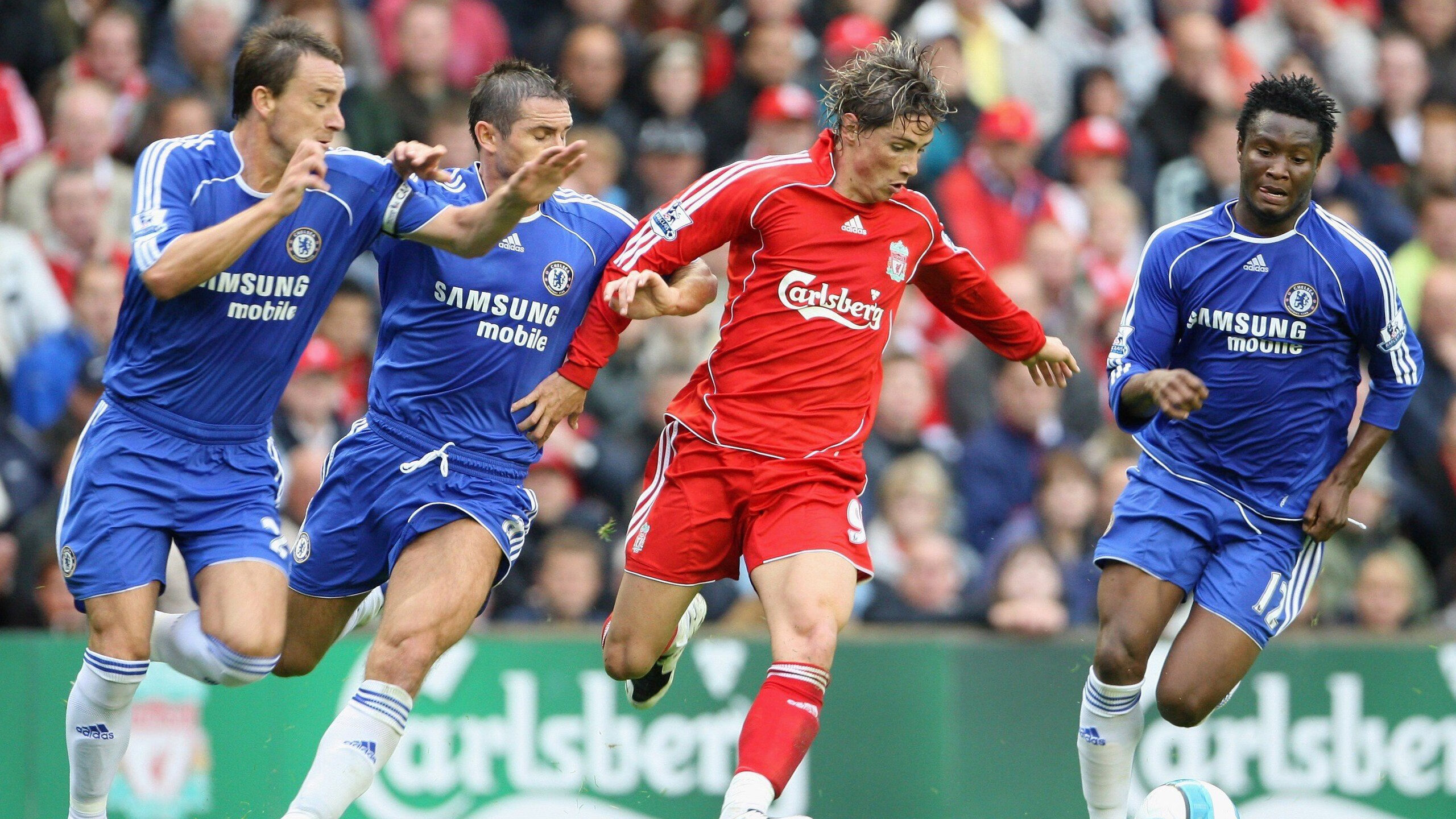 湖人训练营开放日吸引上万球迷，詹眉组合现场合练，湖人 训练